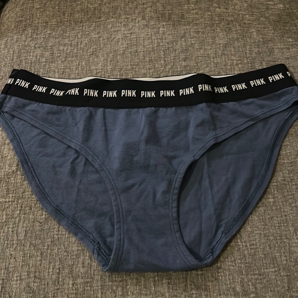 Victoria’s Secret Bikini style size Large